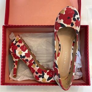Kelly & Katie multicolored heels! Worn once, still in box.